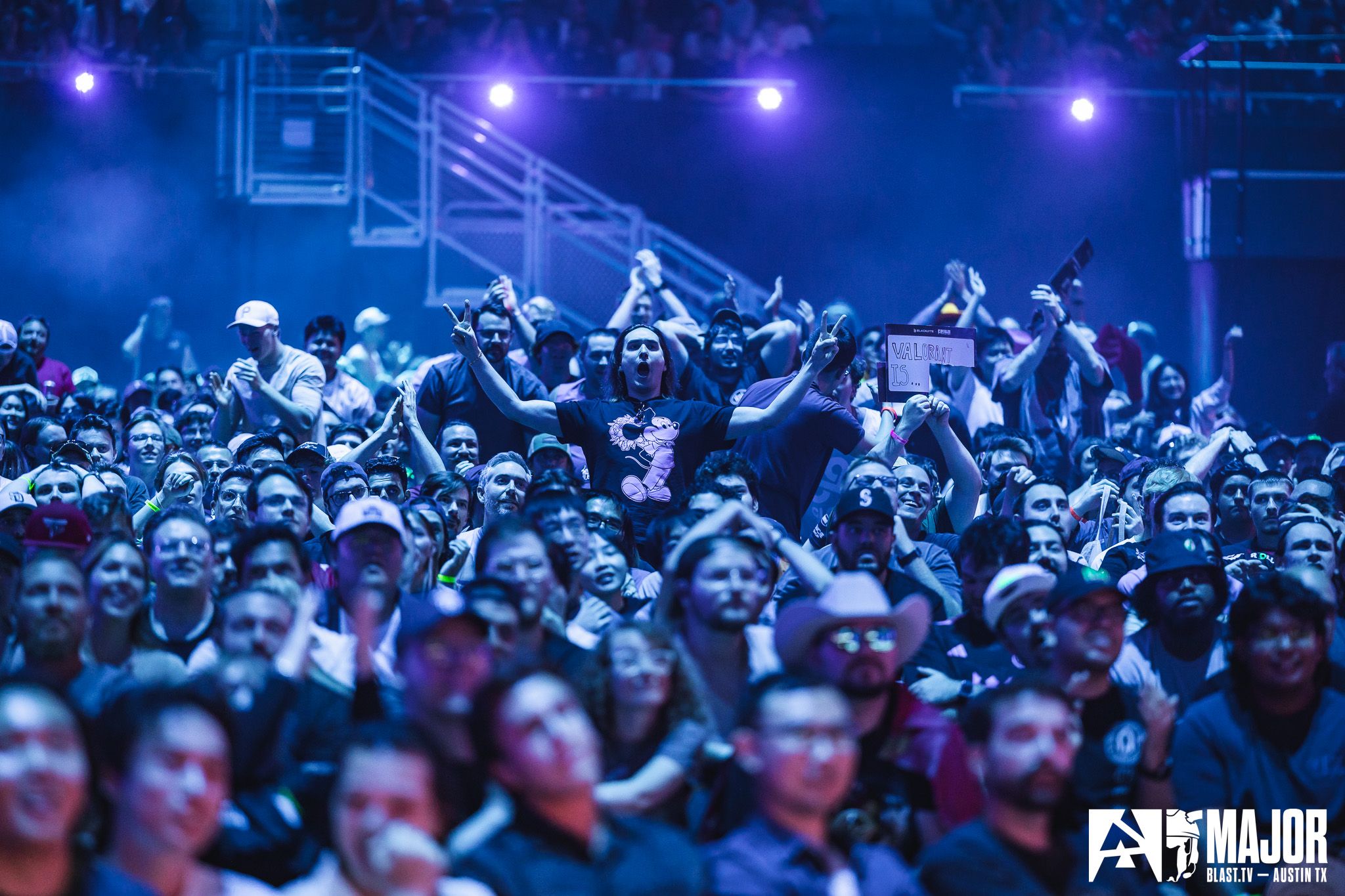 SUPER ENGAGED FANS